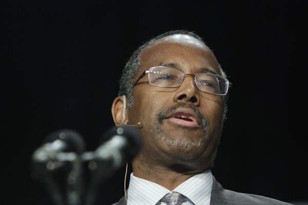 Dr Carson Goes Off In Front Of President Barack Obama At Prayer Breakfast This Morning, Viral Video!
