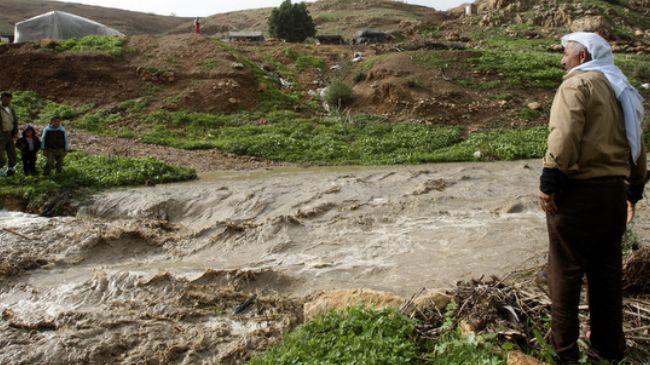 Israel cuts water to Palestinian villages