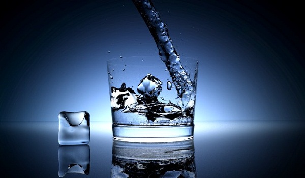 How Drinking a Glass of Water Can Make Your Brain 14 Faster