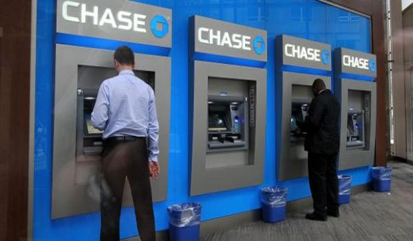 Chase Bank Limits Cash Withdrawals, Bans International Wire Transfers