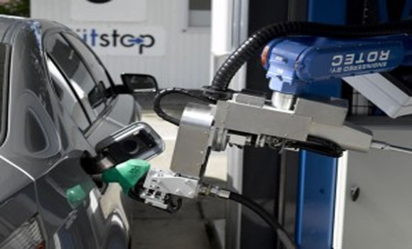 Robotic Gas Pumps Are Coming Soon