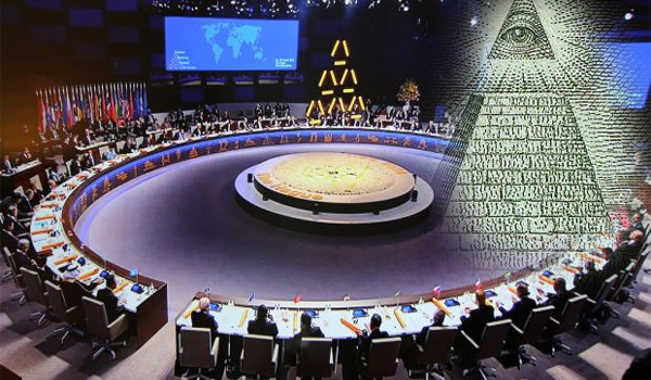 World Leaders Wear Bizarre Illuminati Pyramid at Nuclear Summit