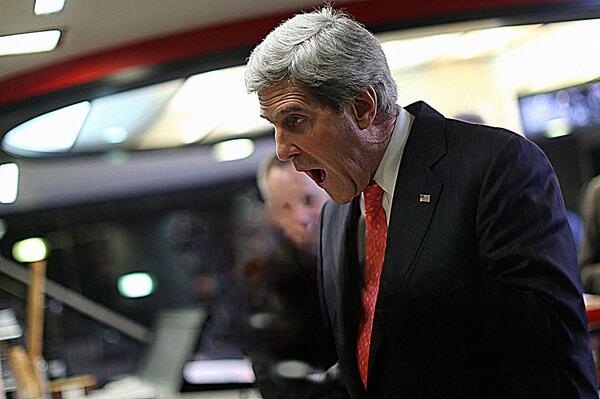 Journalists suspect US State Secretary Kerry in quoting Internet fakes
