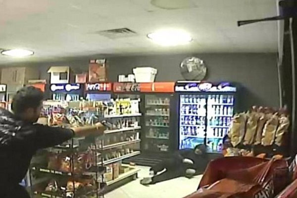 'I had to protect my family' Houston convenience store owner kills robber in gunfight