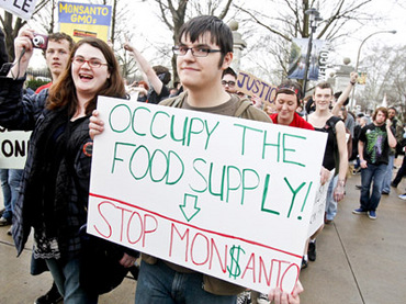 Occupy Monsanto vs genetically modified Congress