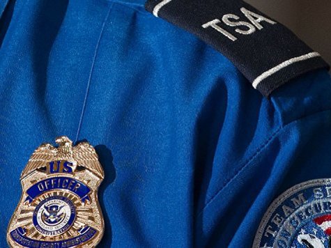 TSA Screener Throws Hot Coffee In Face Of Pilot Who Asked Her To Stop Cursing
