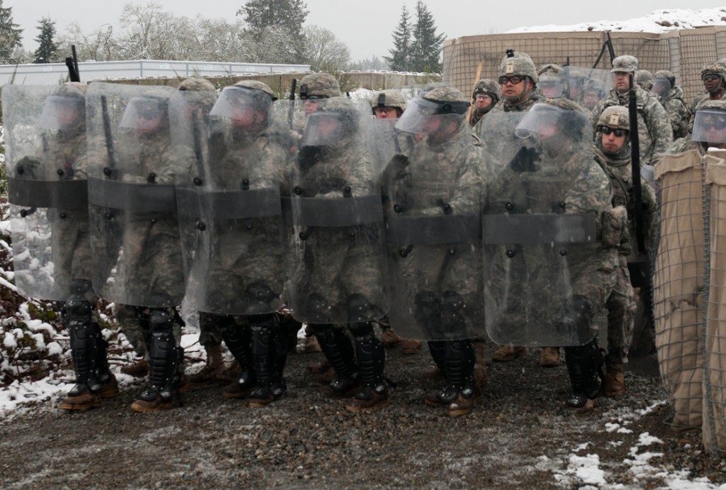 US Army Preparing for Martial Law Scenario in US? Civil Disturbance and Mock Riot Drills In Washington