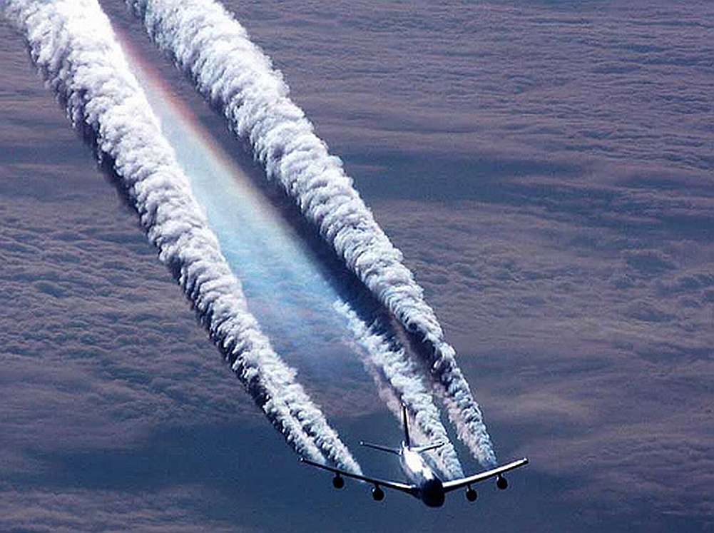 Evidence That Chemtrail Tankers Spray Engineered Biological Weapons