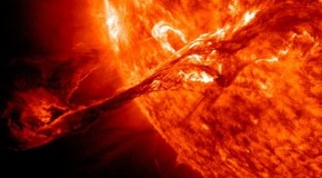 Will The Peak Of The Solar Cycle In 2013 Produce Technology Crippling Solar Super Storms?