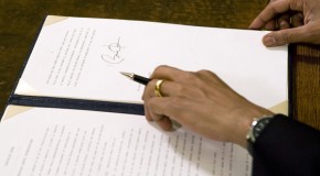 Obama Signs Cybersecurity Executive Order