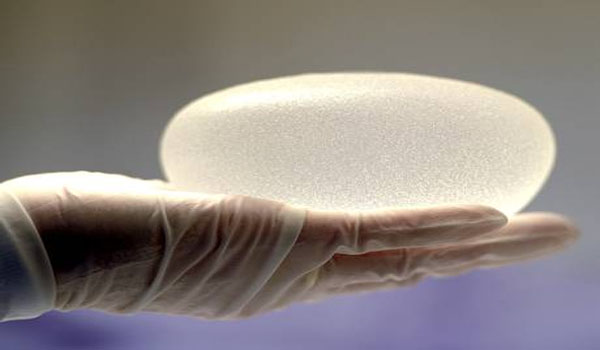 Breast implants 'increase cancer death risk,' say scientists
