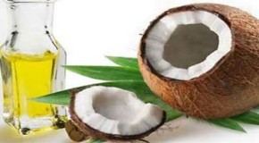 Coconut Oil Is The Superfood of All Oils