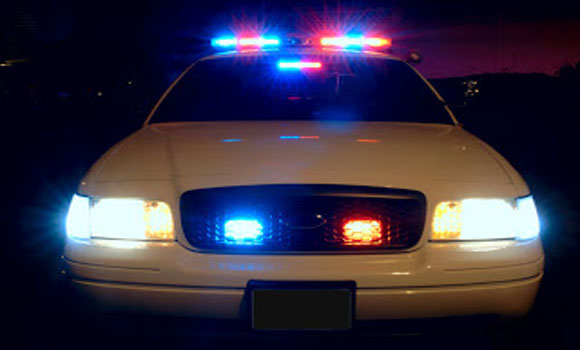 $1,000 Fine for Flashing Headlights to Warn Motorists of Cops - Lawsuit Follows
