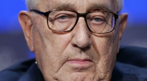 Henry Kissinger : Those Who Reject the New World Order are Terrorists