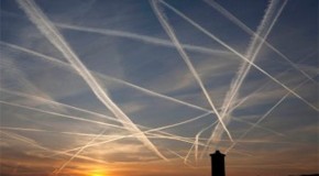 “Chemtrails Are Happening All Over The World” According to Former British Columbia Premier