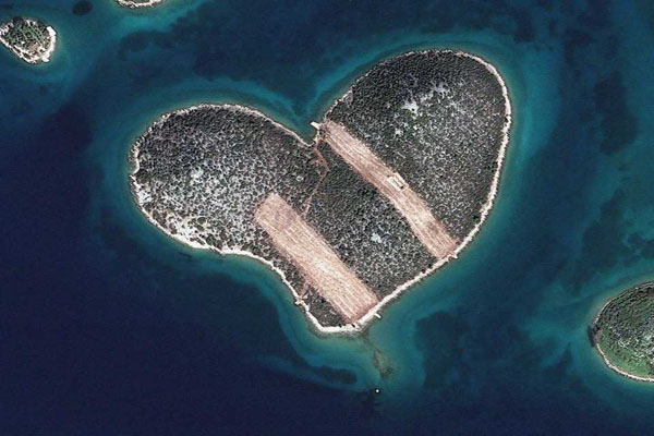 The Most Amazing Satellite Images Of The Year