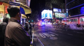 Unarmed Man Is Charged With Wounding Bystanders Shot by Police Near Times Square