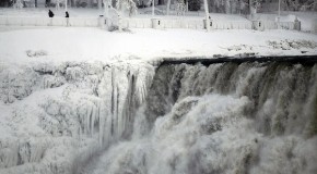 Niagara Falls FROZE in polar vortex