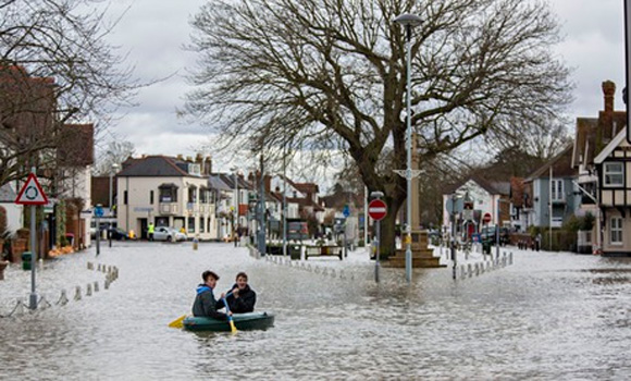 World begins 2014 with unusual number of extreme weather events