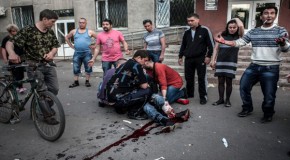 Caught On Tape: Ukrainian National Guardsmen Shooting At Crowd In East Ukraine Referendum Town