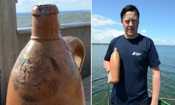 A 200-Year-Old Bottle’s Surprising Contents Still ‘Drinkable’200-Year-Old Booze Found in Shipwreck