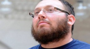 Who are the SITE Intelligence Group that distributed the Sotloff video before the jihadis?