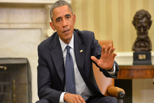 Obama fast-tracks Ebola-zone visas to U.S.