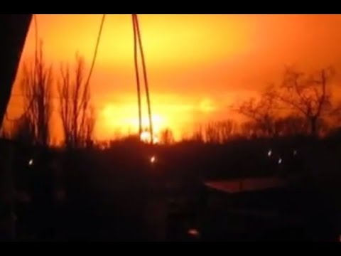 World War 3 : Massive explosion rocks Dontesk as fierce fighting continues in Ukraine (Feb 08, 2015)
