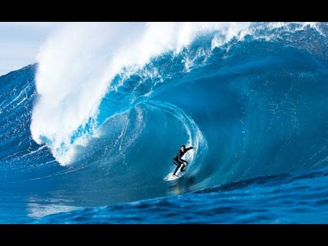 The Guy Surfing Superpro !!! famous big wave surfing surfer Laird Hamilton 80-100 feet