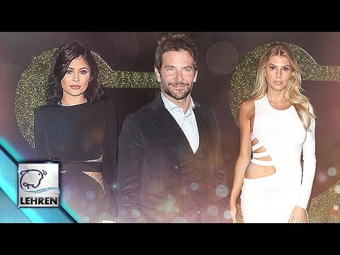 GQ Men of the Year Red Carpet Arrivals | Kylie Jenner , Alessandra Ambrosio | Lehren Hollywood