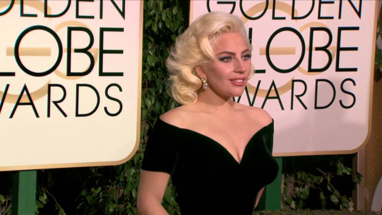 Lady Gaga Golden Globe Awards Fashion Arrivals (2016)