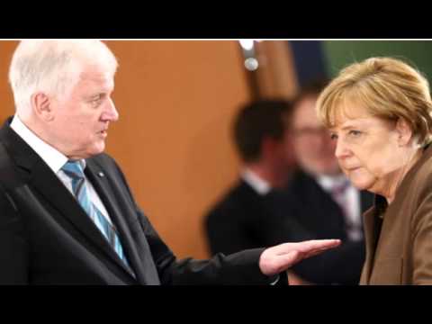 Bavarian premier slams Merkel’s open door refugee policy