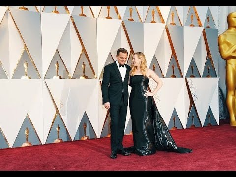 Leonardo DiCaprio and Kate Winslet Steal the Spotlight at the Oscars – kate winslet oscar
