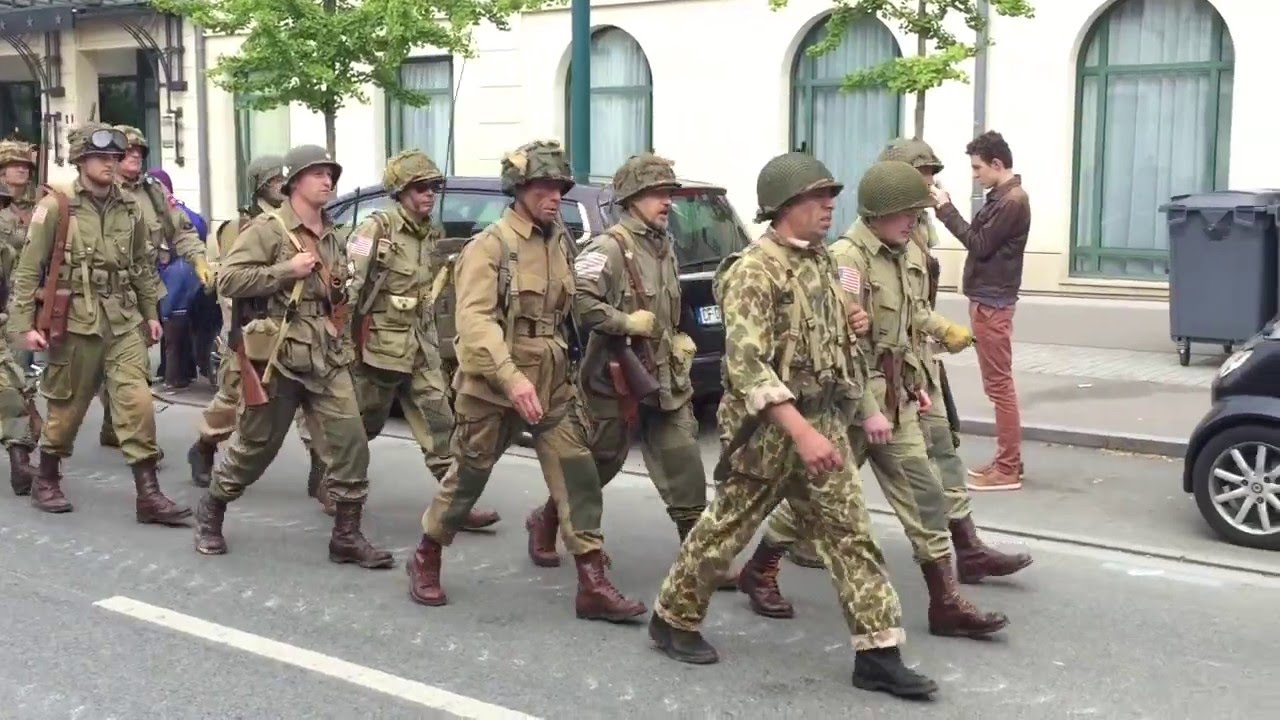 World War 2 celebration – USA biggest ever military parade, May 9, 2015-1945, Paris , STUG 3,Tiger 1