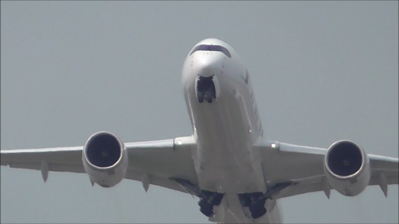 A Day of Spotting at London Heathrow Airport 09/05/16 – Part 1/3 (Incl. SG50 A380 & Finnair A350)