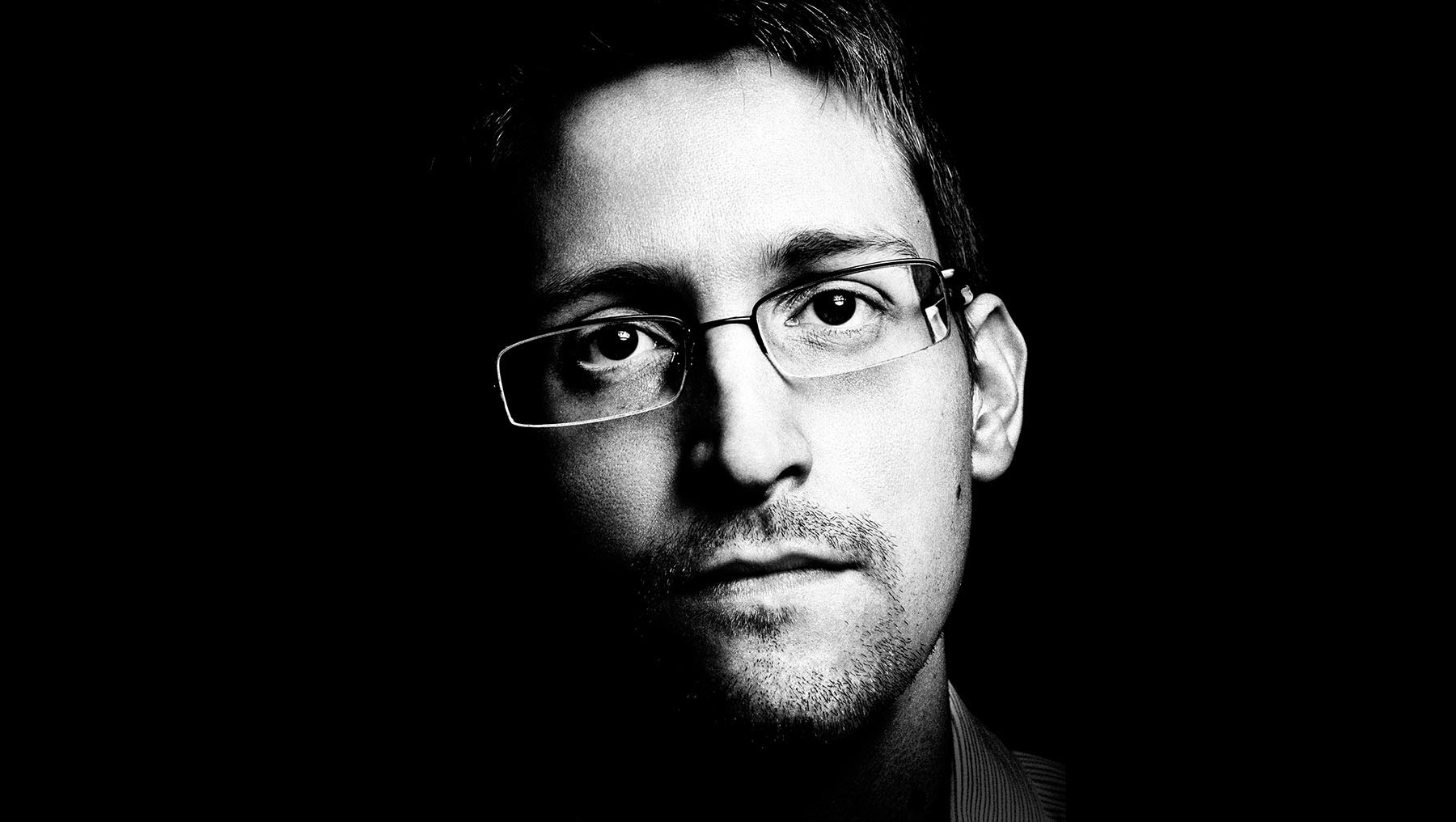 Anonymous – Chasing Edward Snowden Full Documentary
