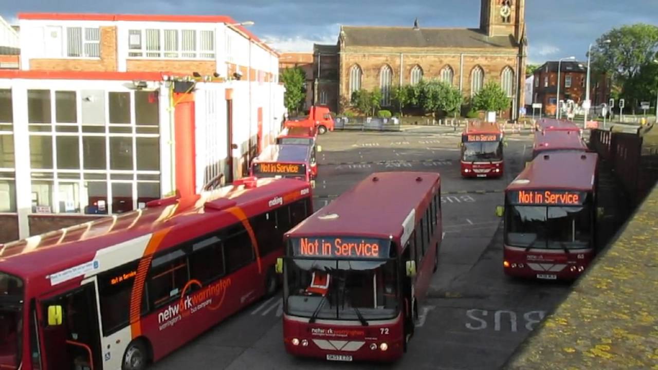 Warrington Bus Depot Evening Arrivals – Summer 2016