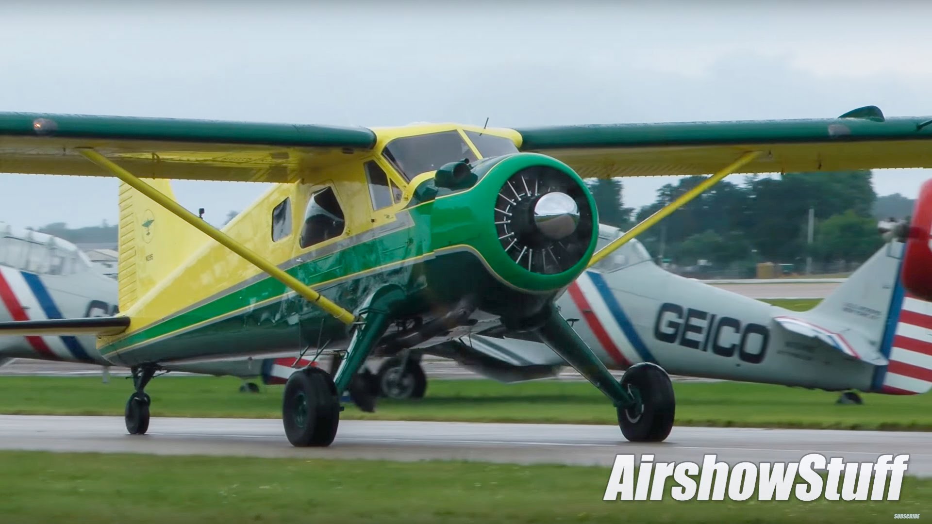 Arrivals and Departures – Thursday (Runway 36) – EAA AirVenture Oshkosh 2016