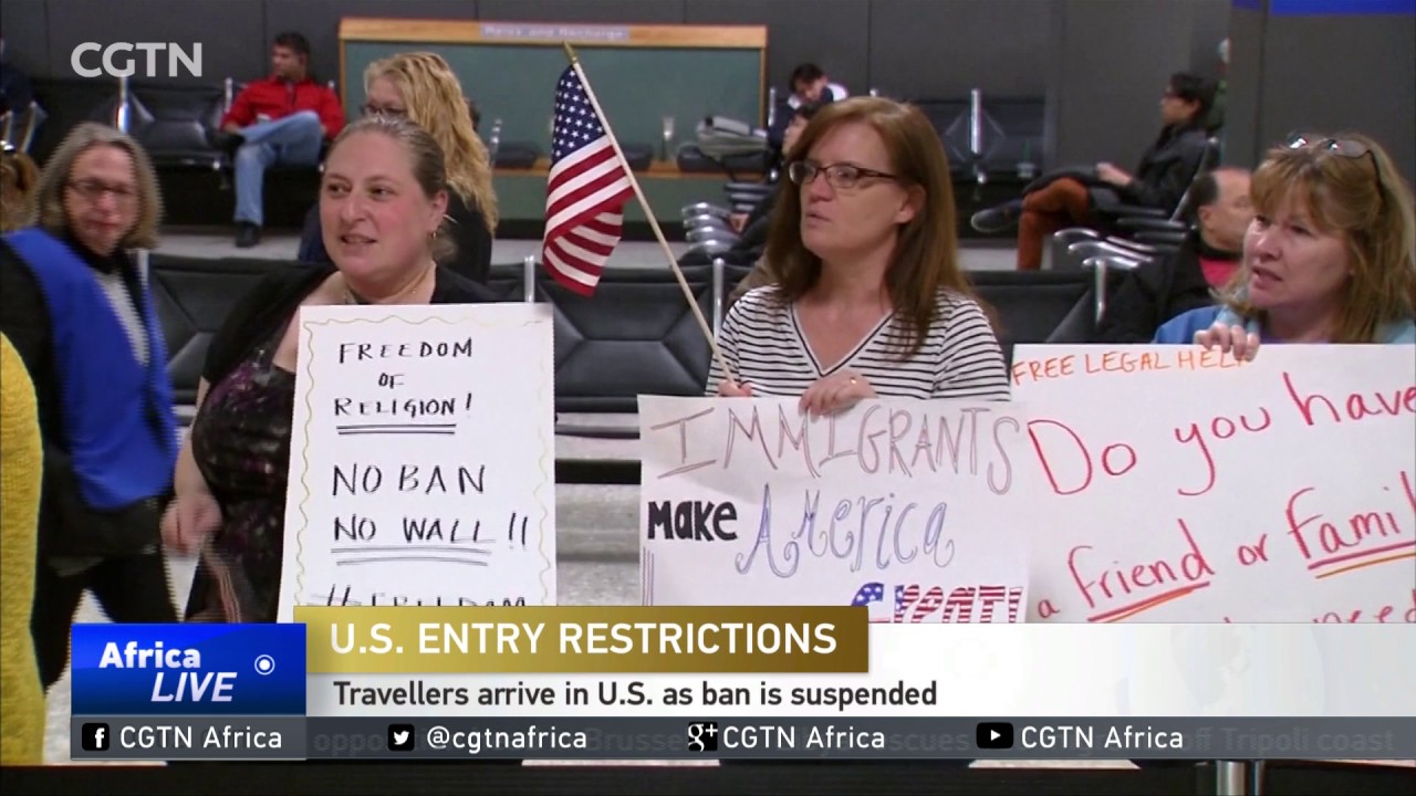 Travelers arrive in U.S. as President’s “Muslim ban” is suspended