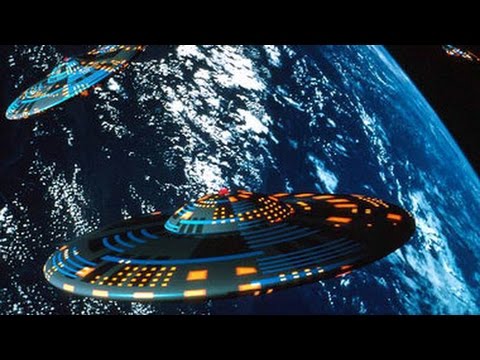 UFO 2017 UFO filmed two dock  Real footage  UFO 2017