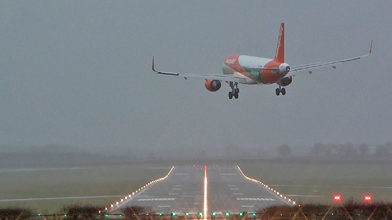 Storm Doris crosswind landings and departures at Newcastle Airport